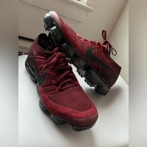 Nike Air VaporMax Flyknit - Red